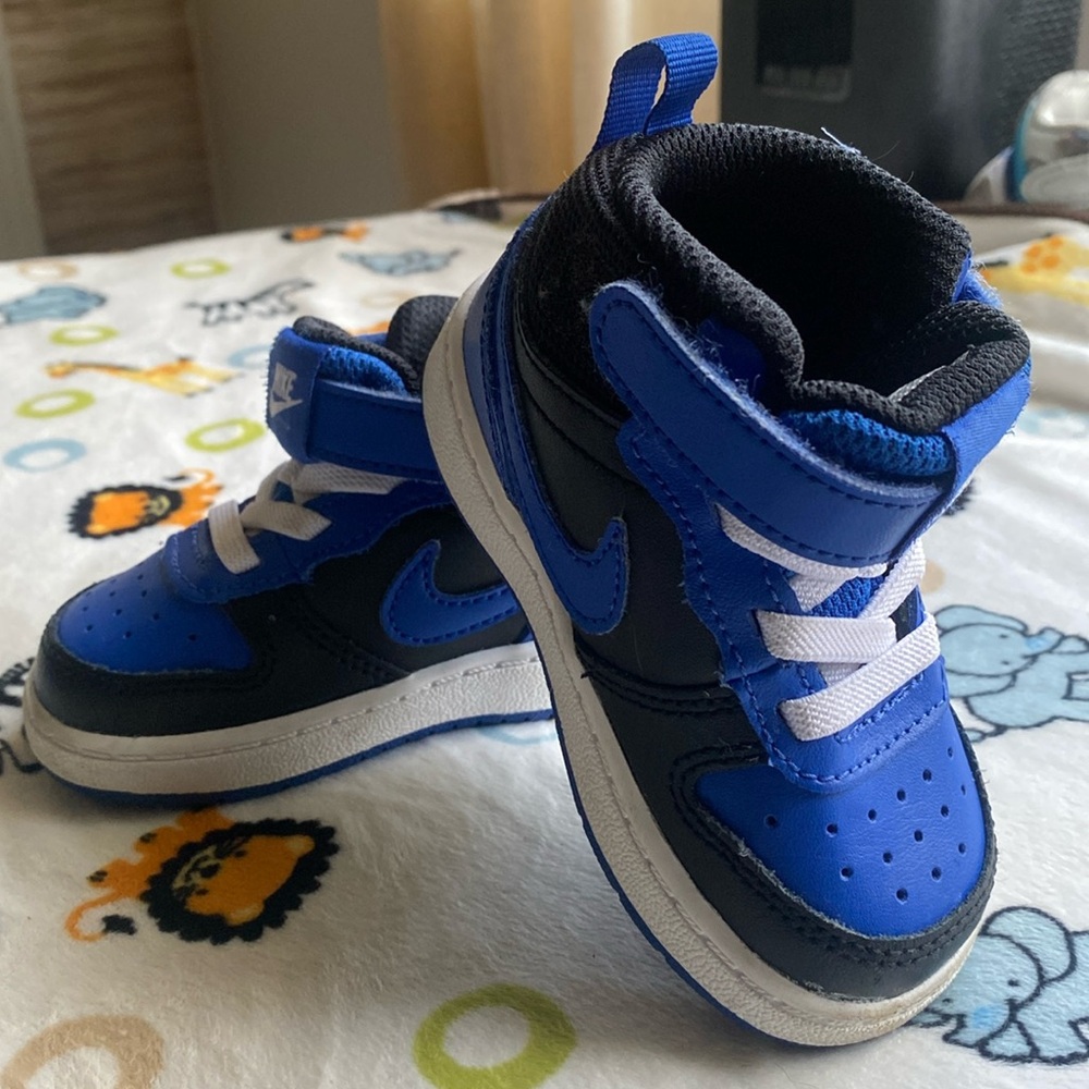 Nike high top